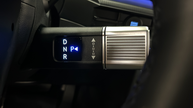 Used 2025 Atlantis Blue Hyundai Calligraphy image 20