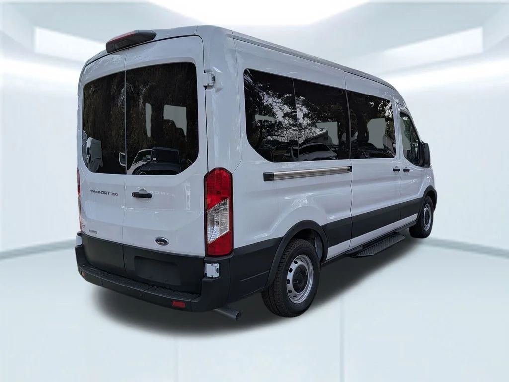 2025 Ford Transit Passenger Van XL - Photo 7