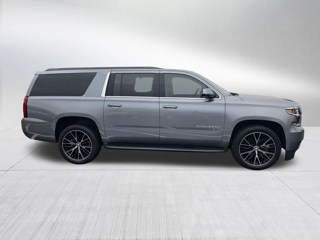 Used 2018 Gray Chevrolet LT image 5