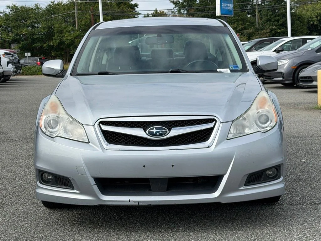 Used 2012 Silver Subaru 2.5i image 38