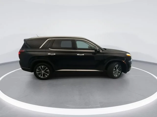 Used 2021 Black Hyundai SEL image 5