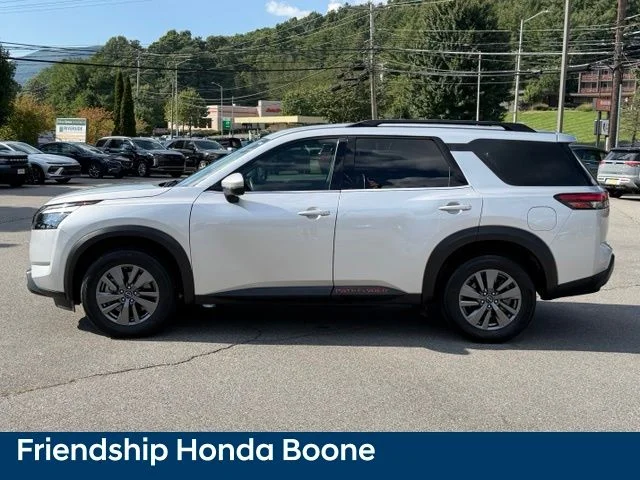 Used 2024 Silver Nissan SV image 8