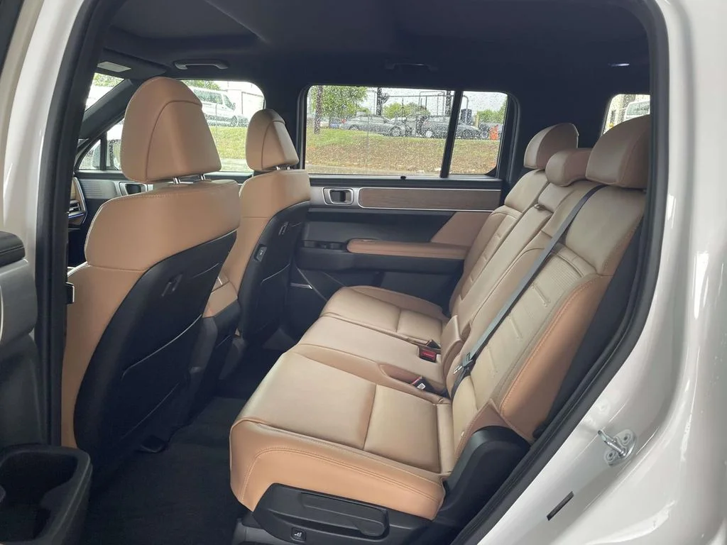 New 2026 White Hyundai Limited image 12