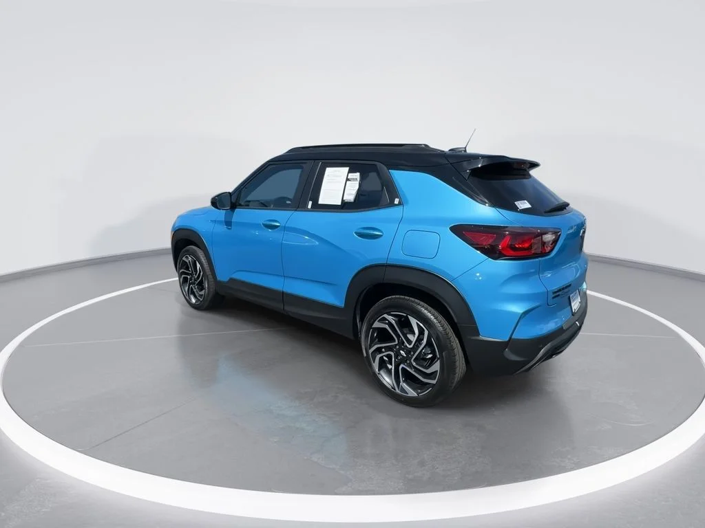 Used 2025 Blue Chevrolet RS image 6