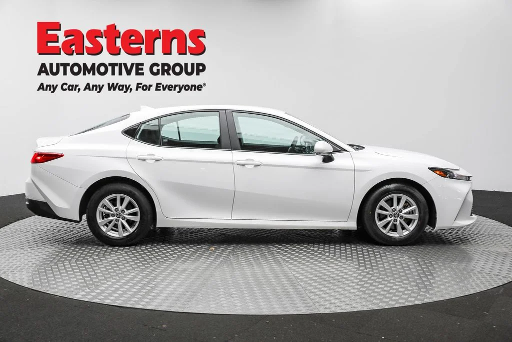 Used 2025 White Toyota LE image 4