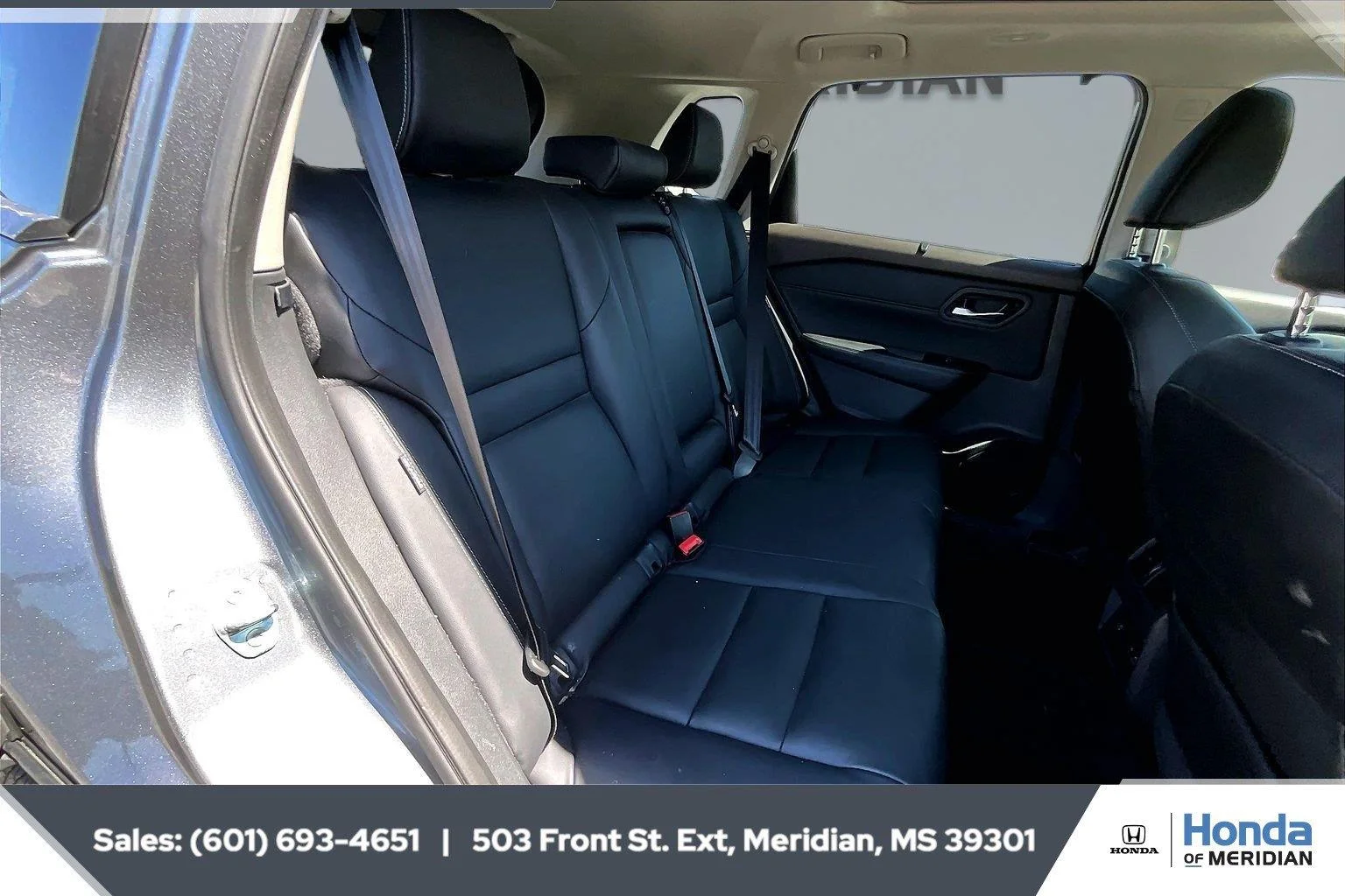 Used 2023 Gun Metallic Nissan SL image 20
