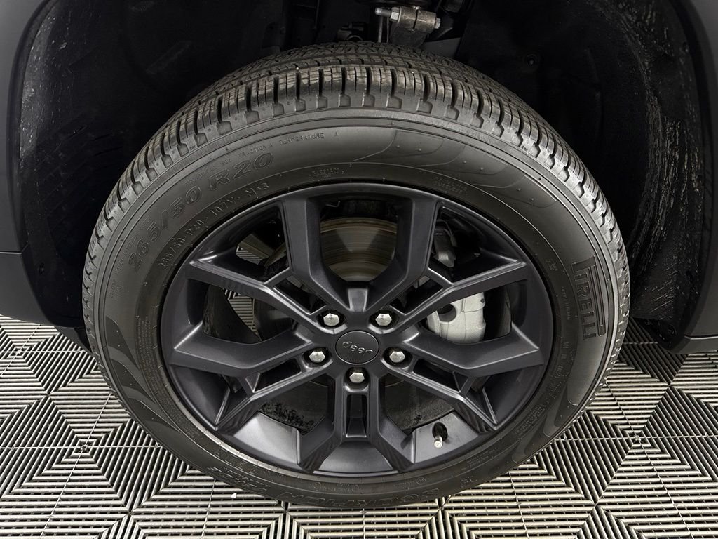 Certified Used 2025 Gray Jeep Limited image 11