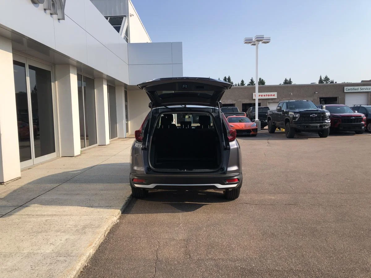 Used 2020 Silver Honda LX AWD image 8