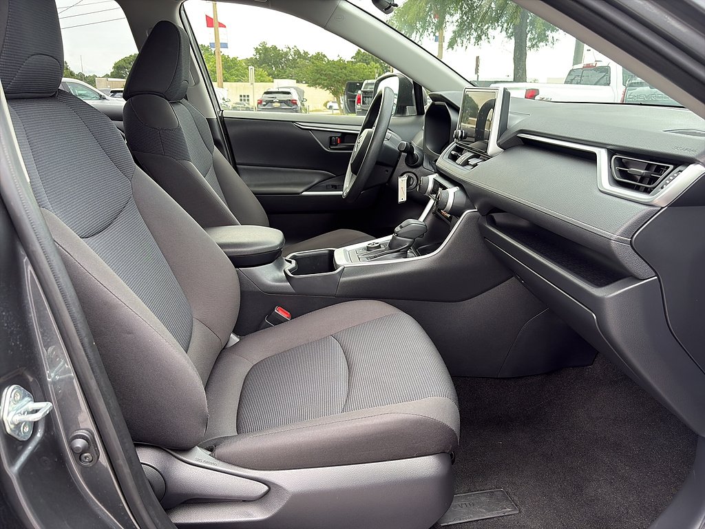 Used 2025 Magnetic Gray Metallic Toyota LE image 16