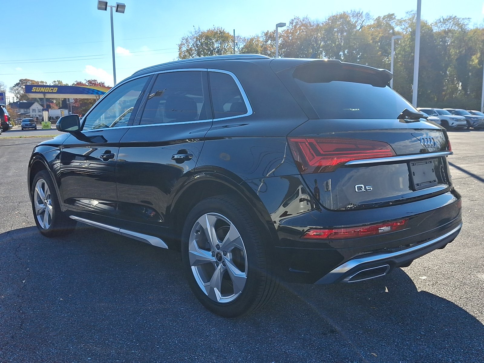 2022 Audi Q5 Premium Plus 45 TFSI S line photo 4