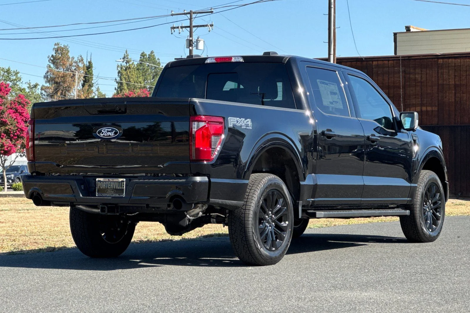 New 2026 Agate Black Metallic Ford XLT image 4
