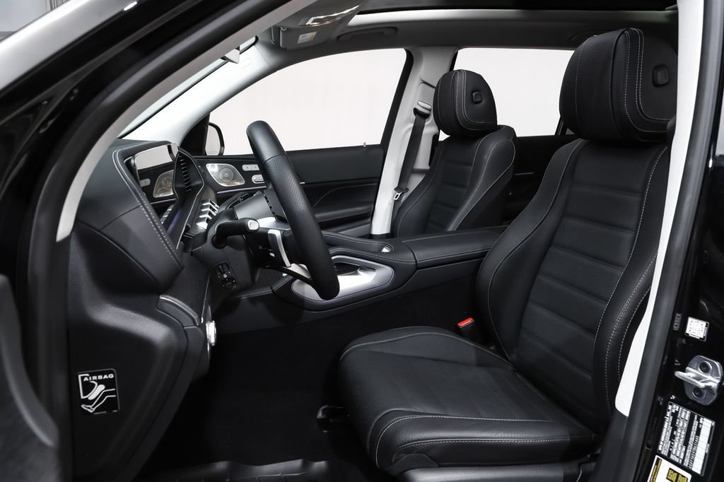 New 2026 Black Mercedes-Benz GLS 450 image 33