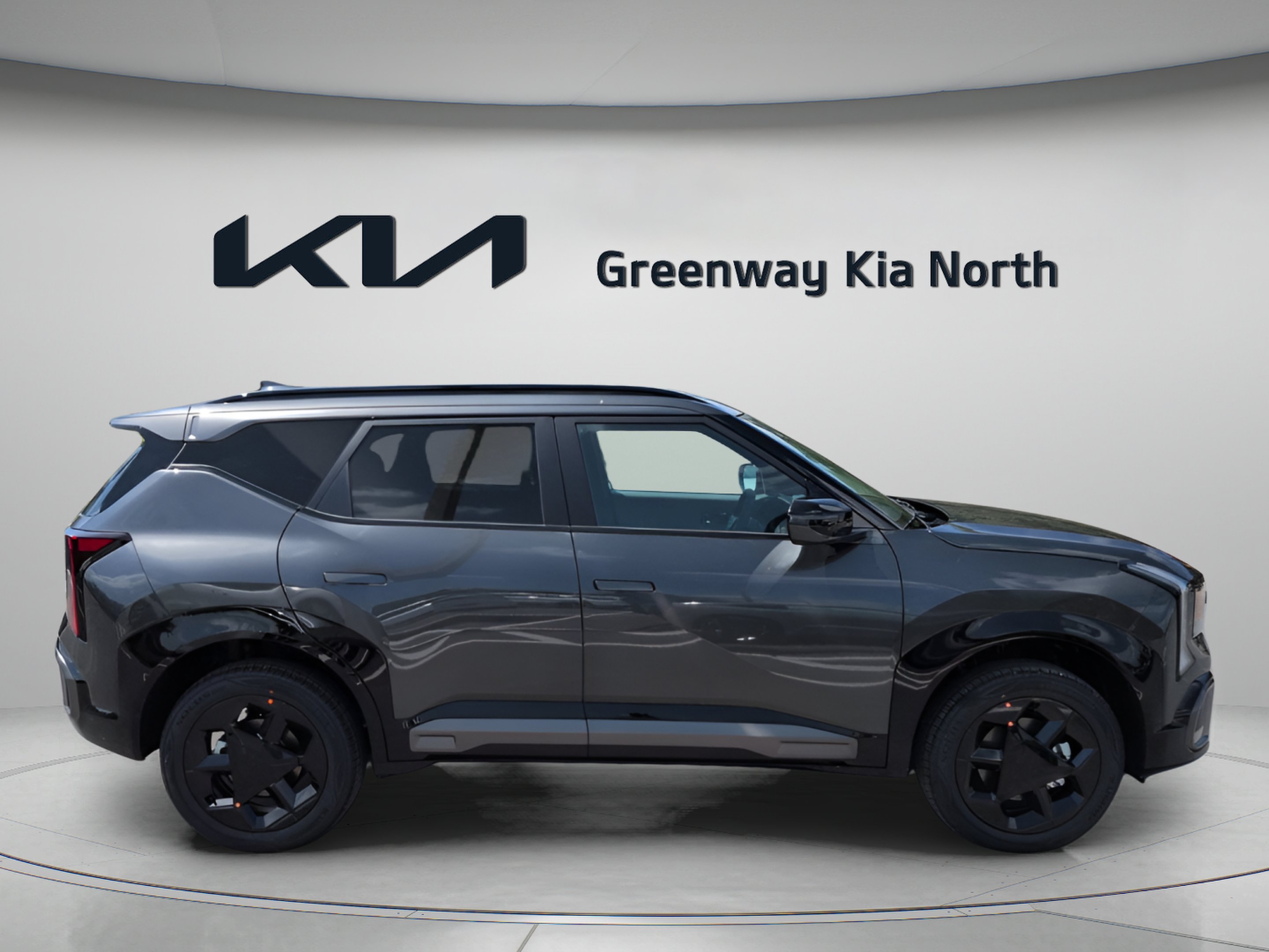 New 2027 Interstellar Gray Kia X-Line S image 9
