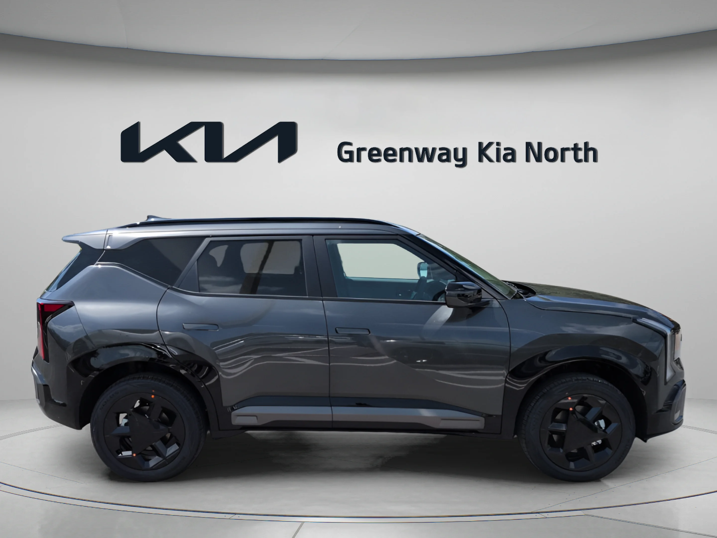New 2027 Interstellar Gray Kia X-Line S image 9