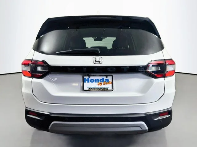 Certified Used 2025 Platinum White Pearl Honda 2WD EX-L image 8
