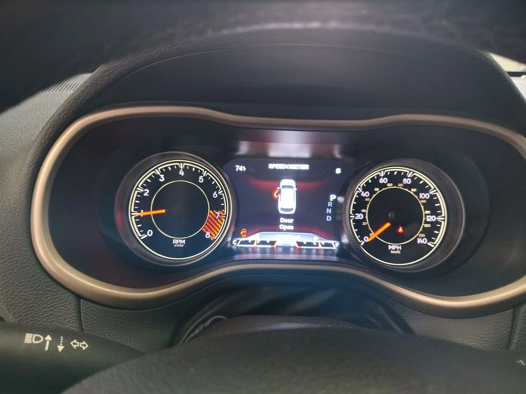 Used 2015 Gray Jeep Limited image 20
