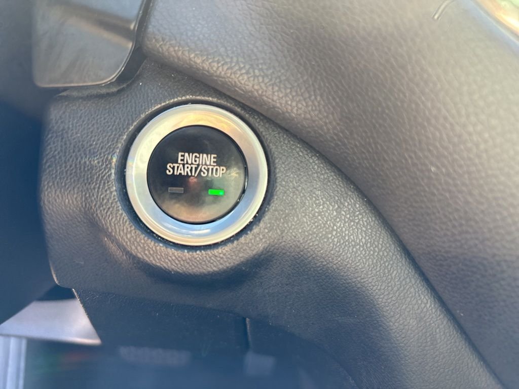 2018 Chevrolet Equinox LT - Photo 24