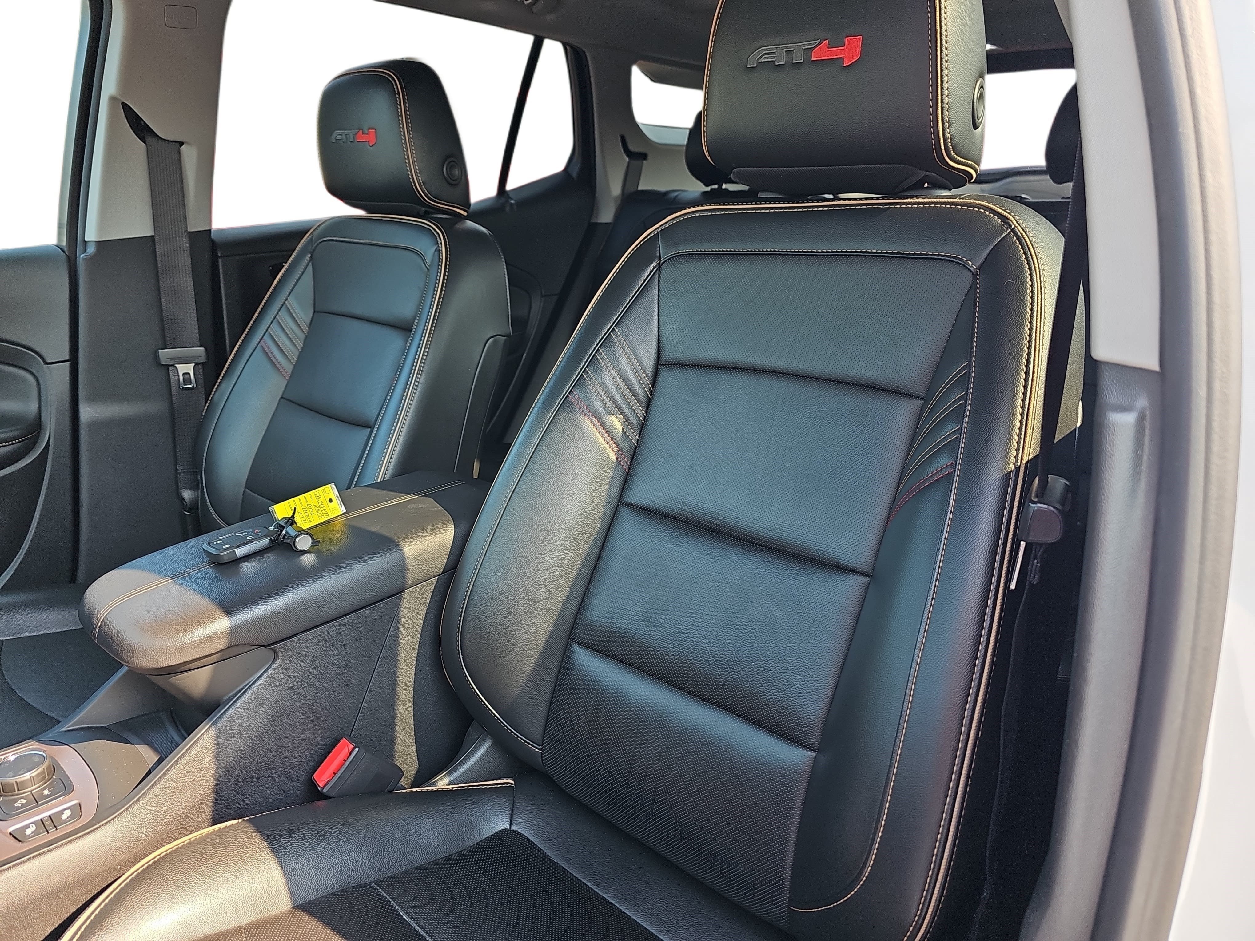 Used 2023 Summit White GMC AT4 image 11