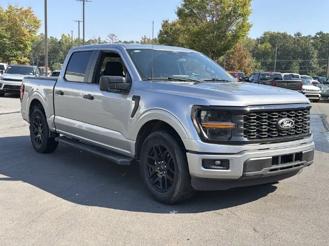 Used 2024 Silver Ford XLT image 6