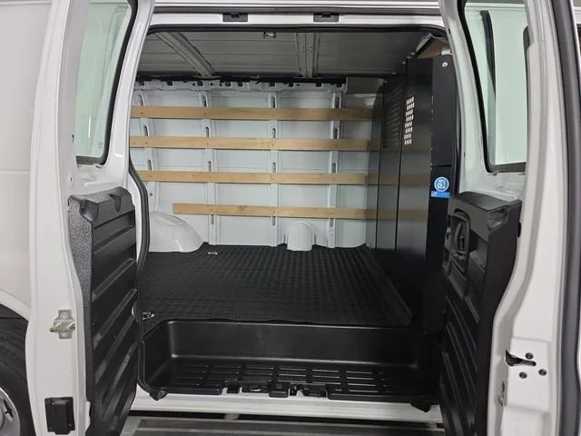Used 2024 Summit White GMC Work Van image 18