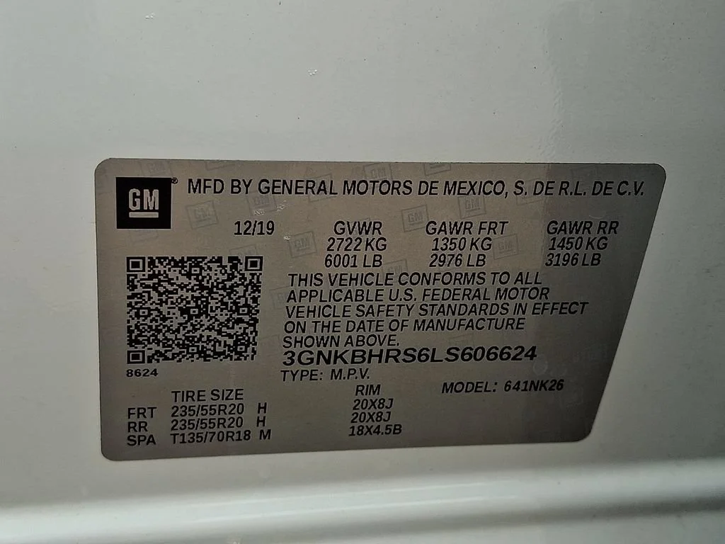 Used 2020 SUMMIT WHITE Chevrolet LT image 28