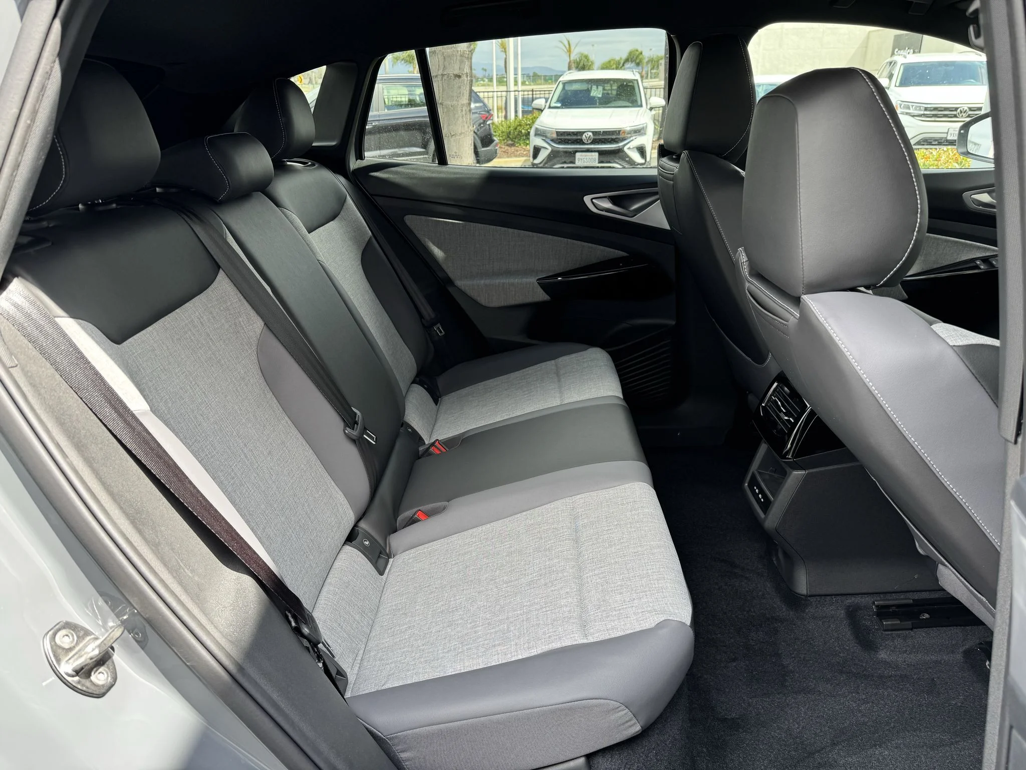 New 2026 Pure Gray Volkswagen Pro image 33