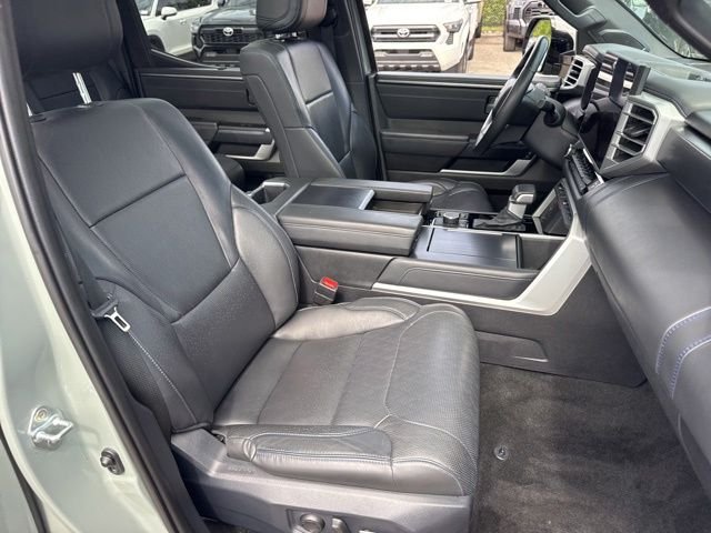 Used 2024  Toyota Platinum image 22