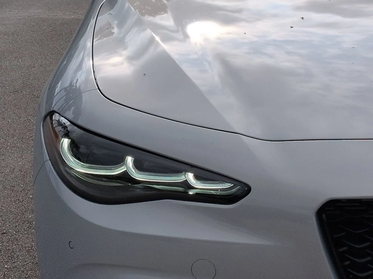 New 2026 Moonlight Gray Metallic Exterior Paint Alfa Romeo  image 9