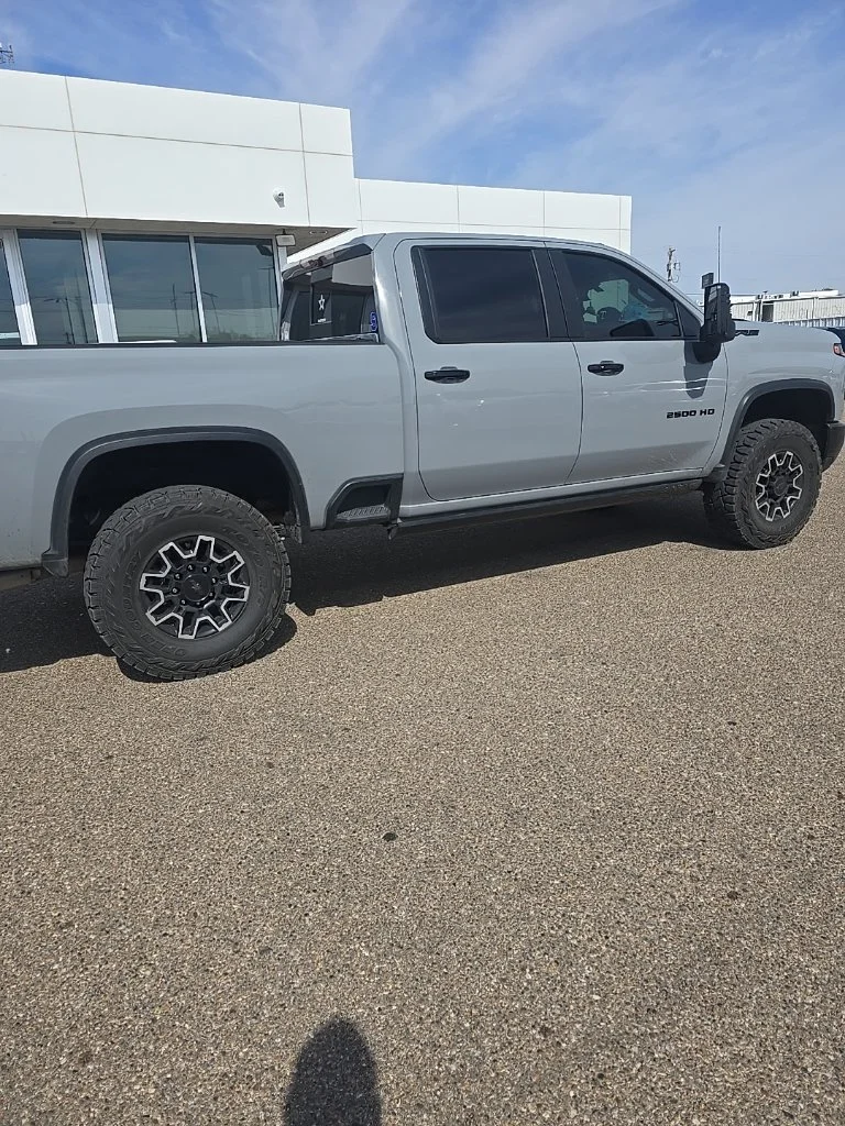 Used 2024 Slate Gray Metallic Chevrolet ZR2 image 2