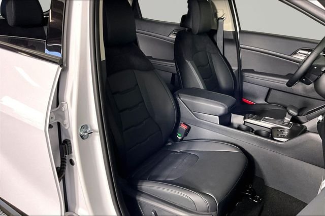 New 2026 Glacial White Pearl Kia SX Prestige image 12