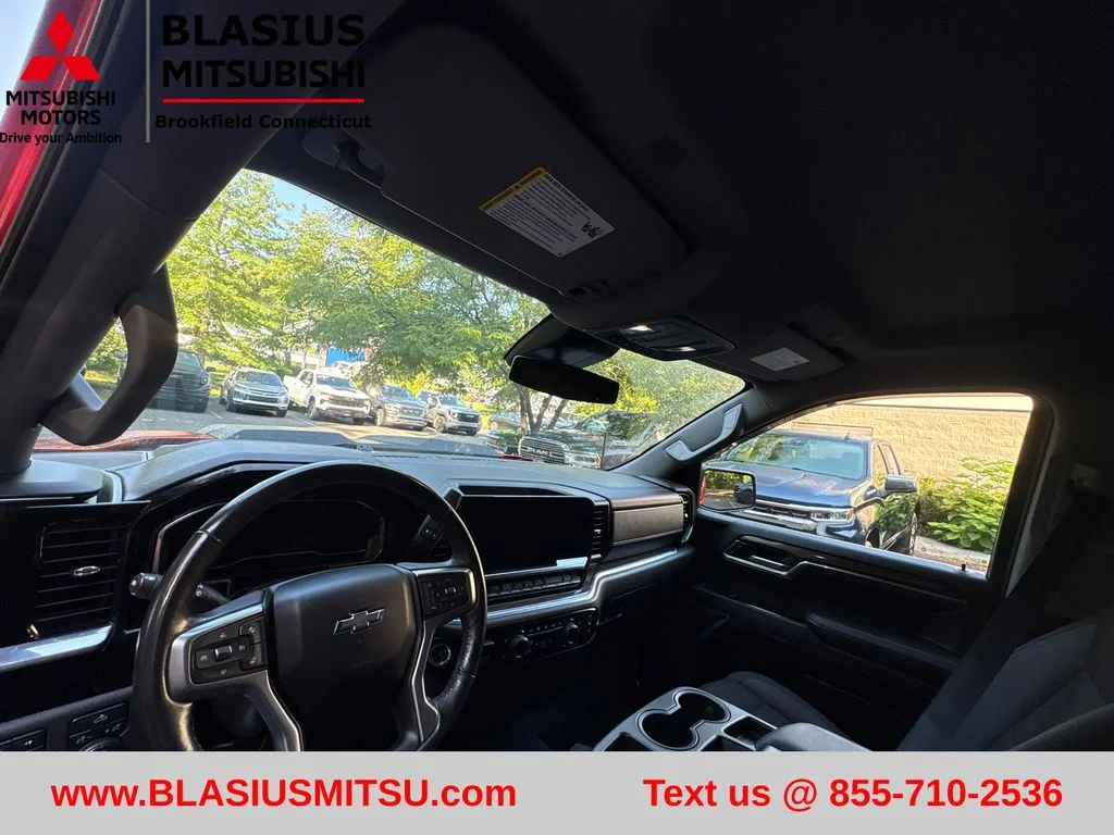 Used 2022 Red Chevrolet LT Trail Boss image 17