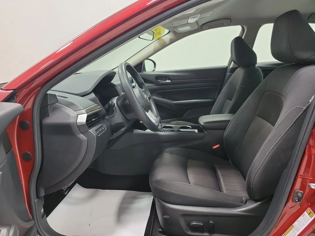 Used 2024 Nissan Altima SV with VIN 1N4BL4DV5RN387101 for sale in Bryan, OH