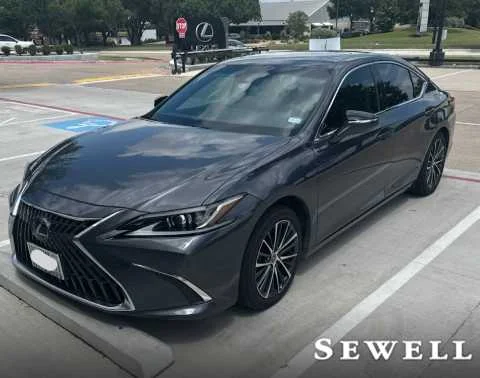 2022 Lexus ES 350 350's photo