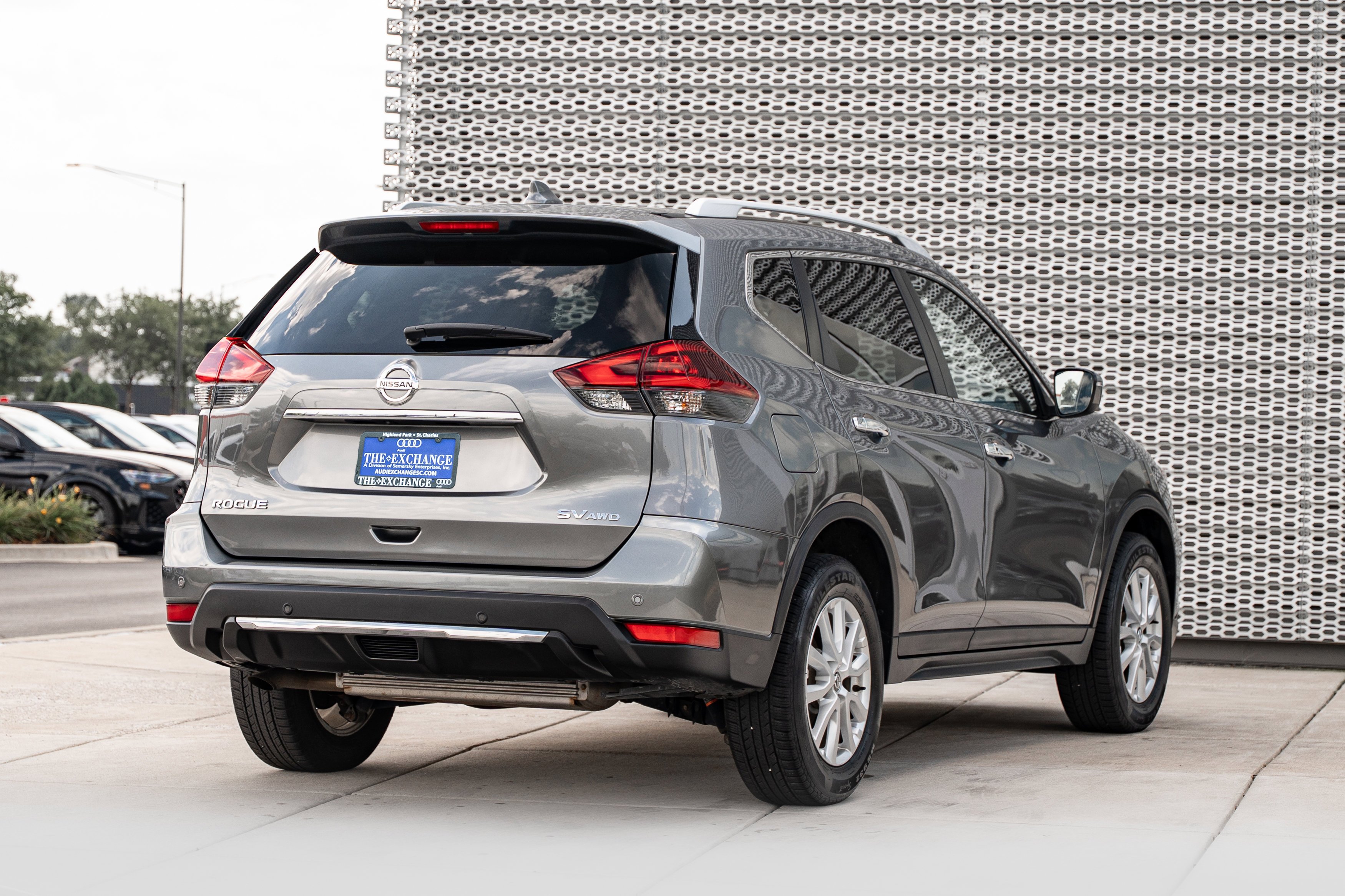 Used 2019 Gun Metallic Nissan SV image 4