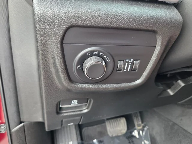 Certified Used 2025 Red Jeep Altitude image 22