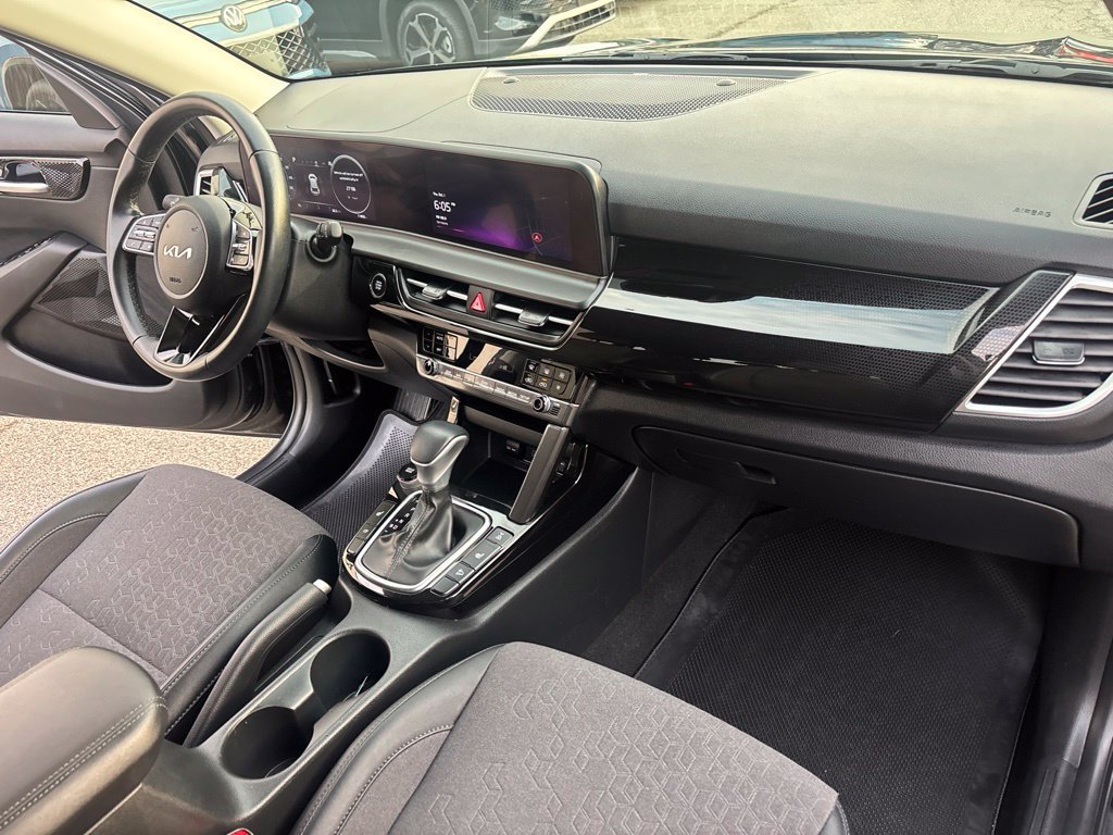Certified Used 2024 Black Kia S image 30