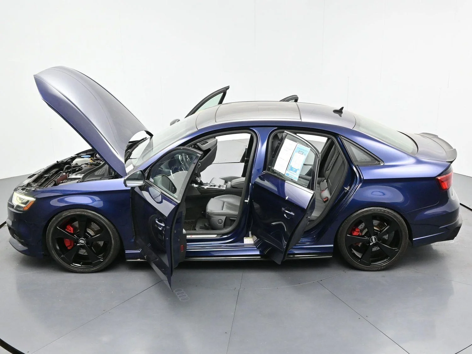 Used 2019 Navarra Blue Metallic Audi Premium Plus image 39