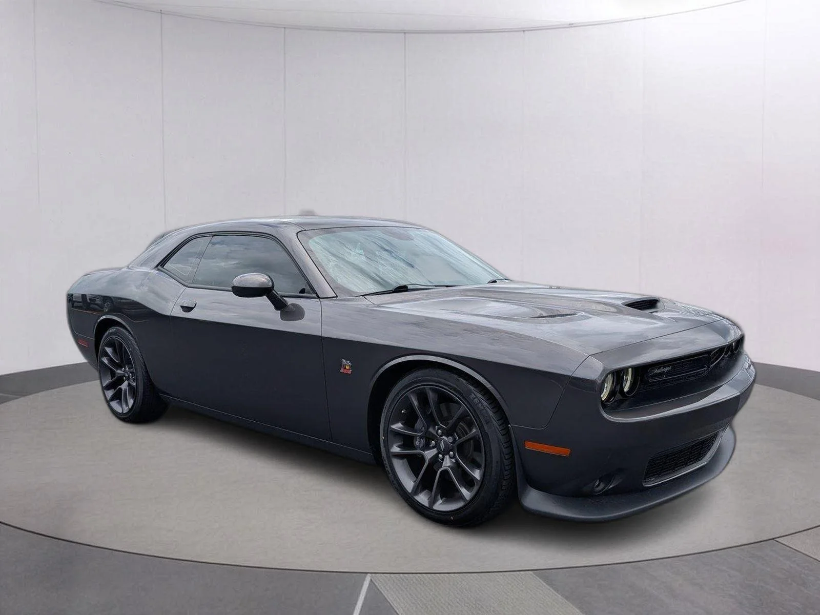 Used 2023 gray Dodge R/T Scat Pack image 7