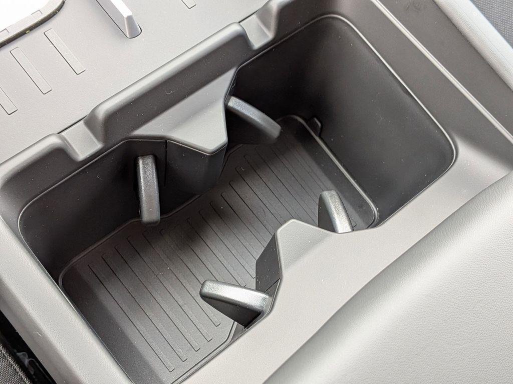 New 2026 White Hyundai SE AWD image 22