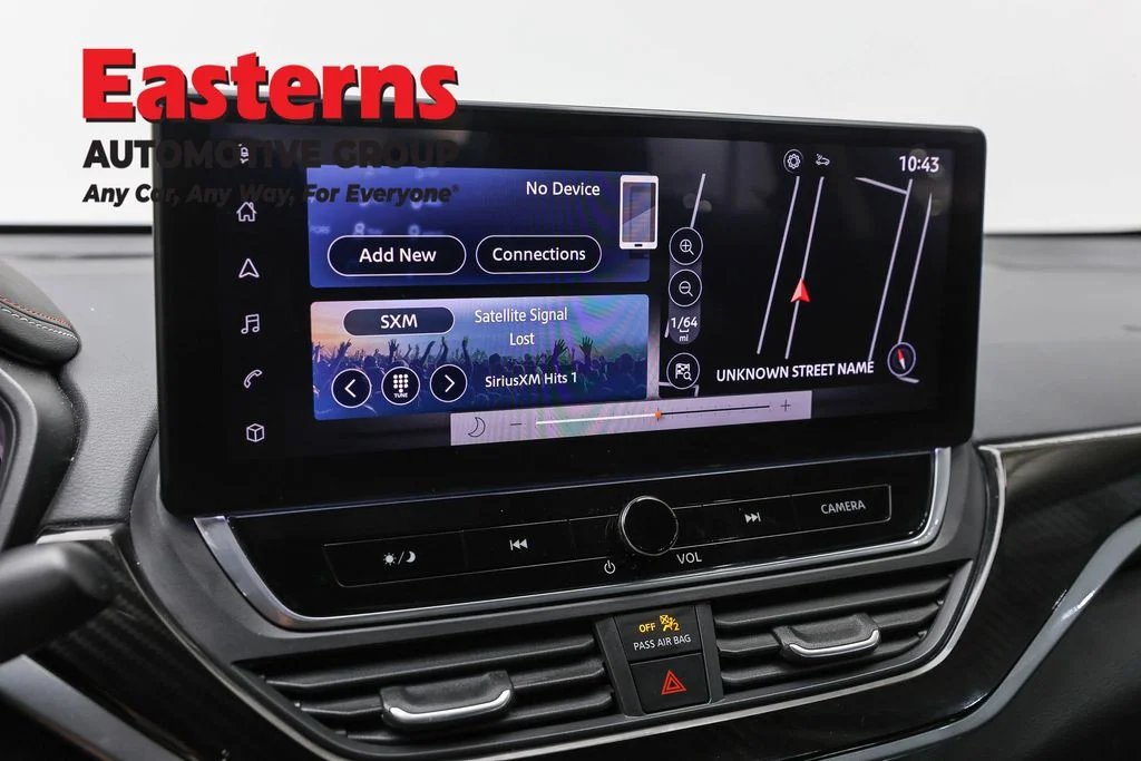Used 2024 Blue Nissan 2.5 SR image 19