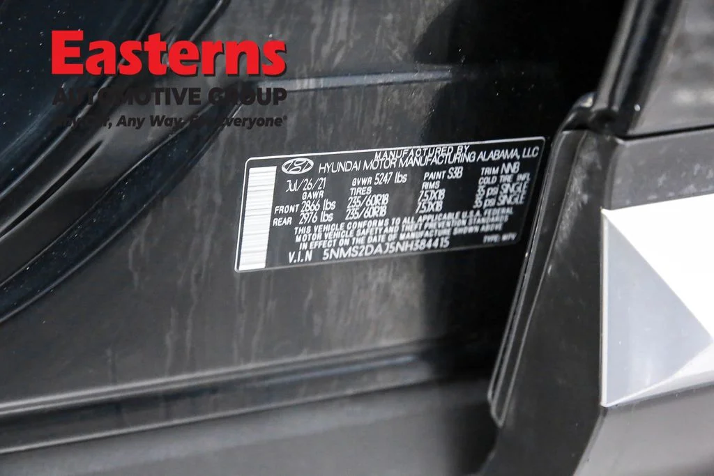 Used 2022 Black Hyundai SEL image 32