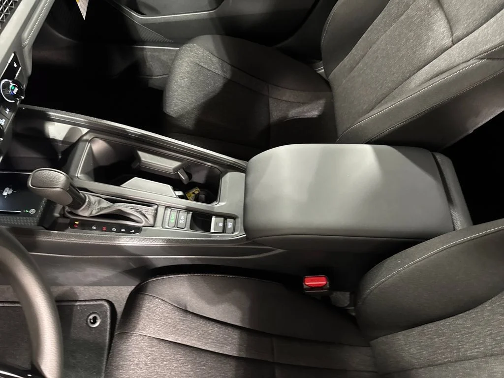 New 2026 Meteorite Gray Metallic Honda SE image 19