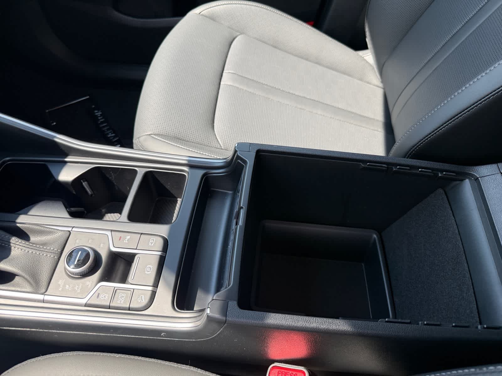 2026 Kia Sorento EX - Photo 18