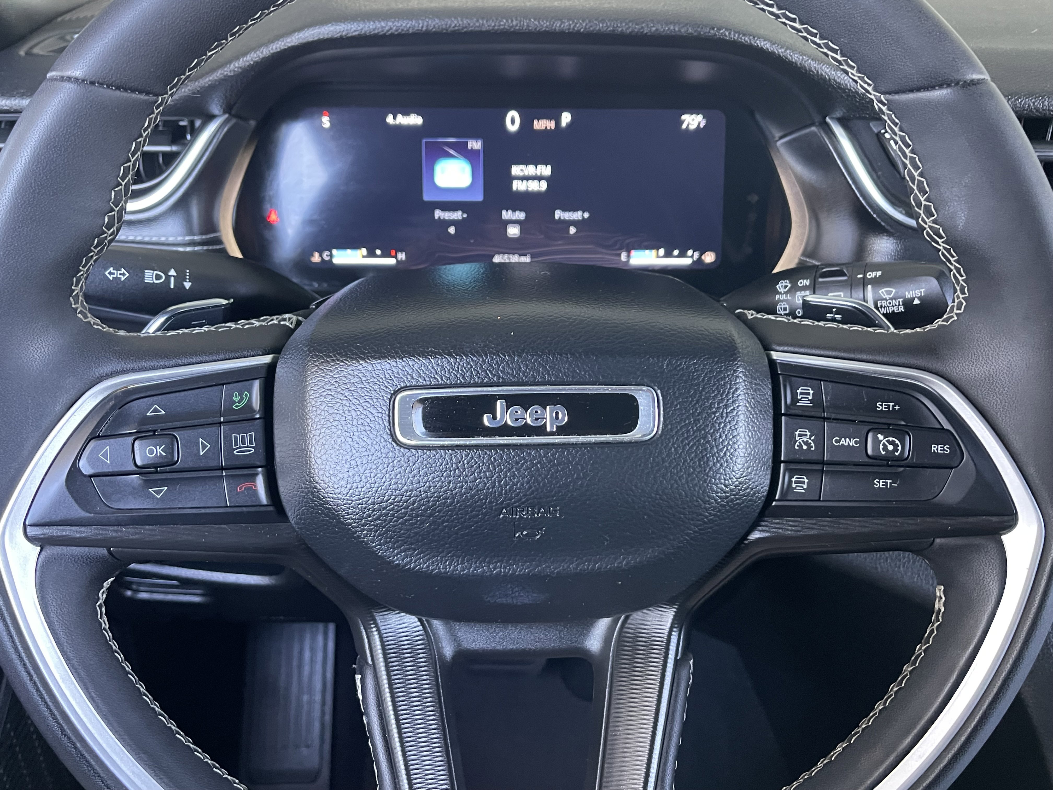 Used 2023 Gray Jeep Altitude X image 24