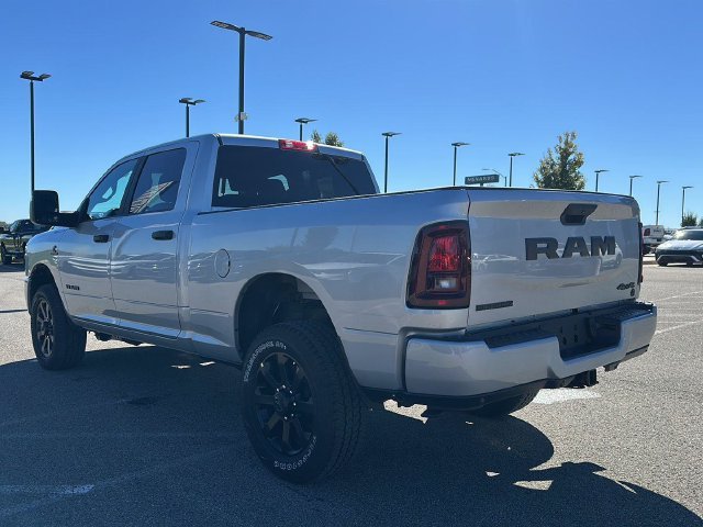 New 2027 Silver-Zynith Exterior Paint RAM Big Horn image 3