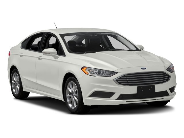 Used 2017 White Platinum Ford SE image 6