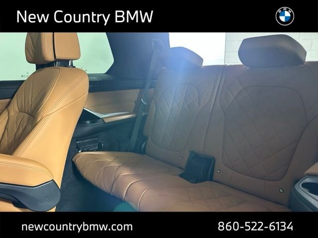New 2027 Dravit Grey Metallic BMW xDrive40i image 25