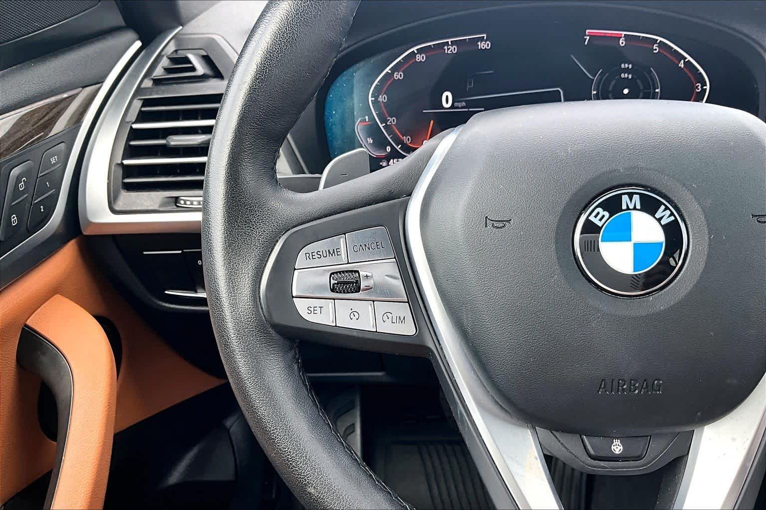 Used 2023 Dark Graphite Metallic BMW xDrive30i image 24