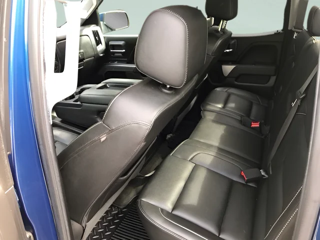 Used 2018 Blue Chevrolet LT image 12