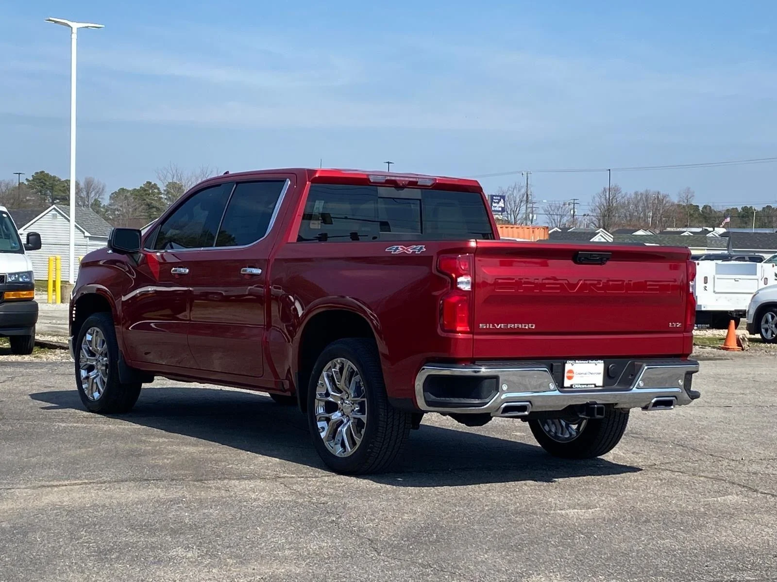 2025 Chevrolet Silverado 1500 LTZ - Photo 6